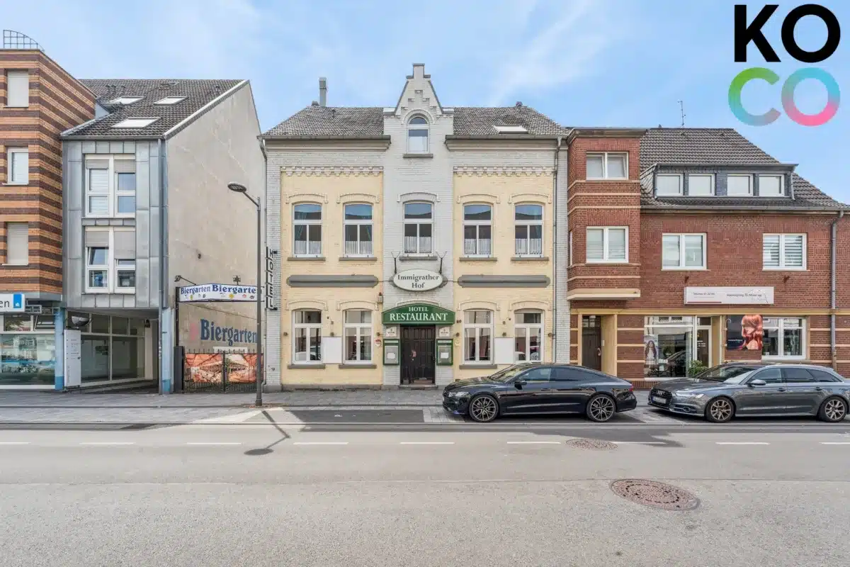 Straßenansicht