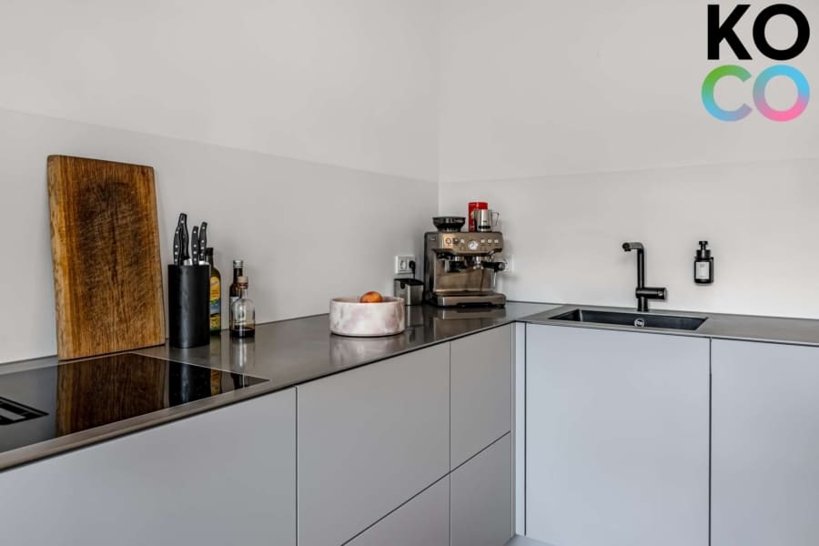 Küche - Exklusives Zuhause in zentraler Lage: 3-Zimmer-Wohnung mit Balkon