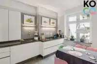 Küche