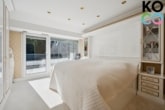 Elternschlafzimmer mit Terrasse