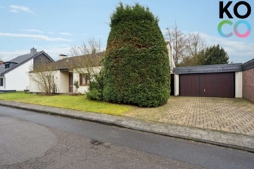 Rarität in privilegierter Lage nahe Schloss Dyck I Bungalow mit Sanierungspotential, 41352 Korschenbroich, Einfamilienhaus