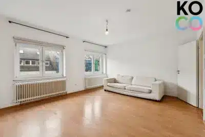 Kompakt, hell, zentral: 1-Zimmer-Wohnung mit separater Küche im Herzen von Düsseldorf, 40215 Düsseldorf, Etagenwohnung