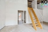 Aufgang zur Galerie