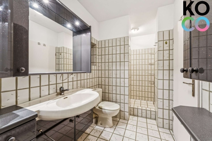 Duschbad - Reihenendhaus mit Gartenparadies