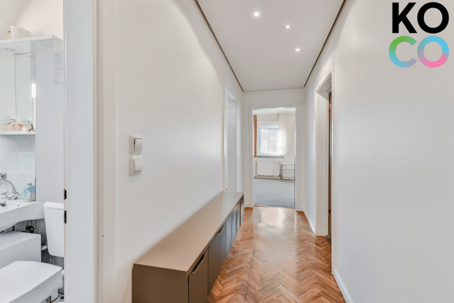 Flur renoviert - Kapitalanlage oder Eigennutzung?! – 2,5 Zimmer in Neviges