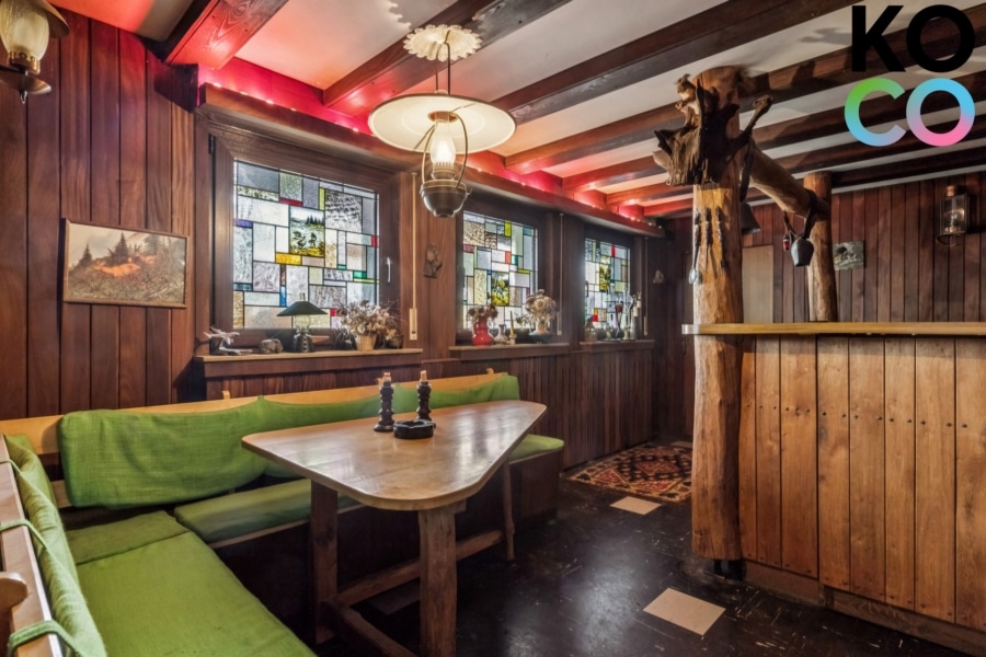 Kellerbar - Freistehend, mit toller Aussicht! Sackgassenlage. Ideal für Familien.