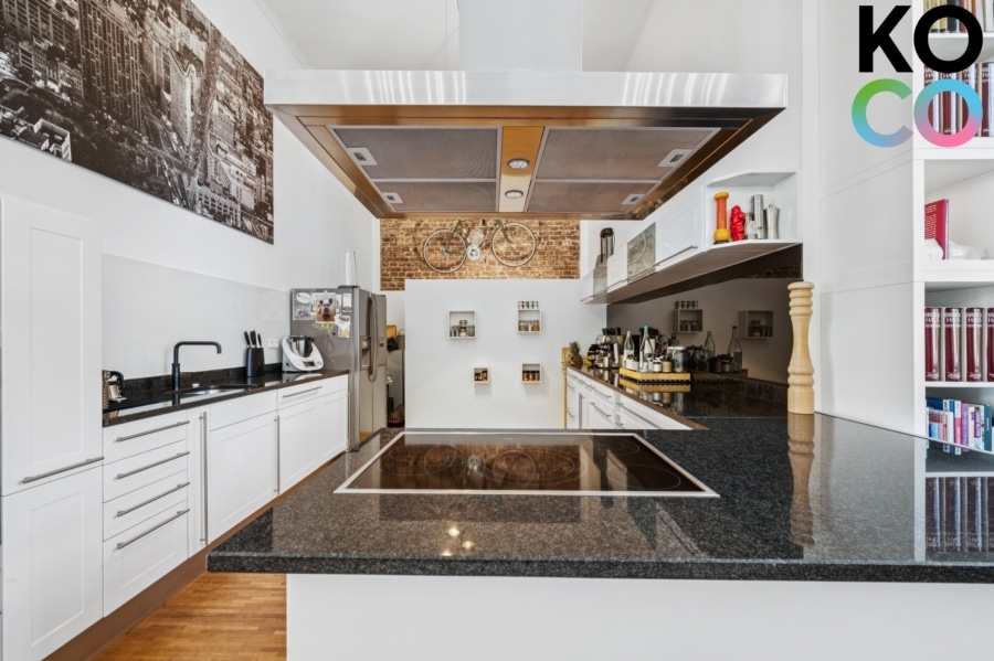 Küche - Exklusives Loft 4,20 m Decken! 100qm Terrasse & Blick ins Grüne!