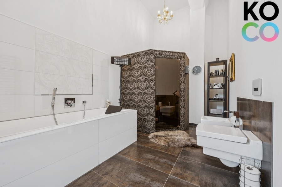 Sauna im En-suite-Bad - Exklusives Loft 4,20 m Decken! 100qm Terrasse & Blick ins Grüne!