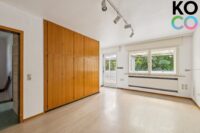 Schlafzimmer mit Einbauschränken