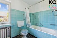 Tageslichtbad mit Badewanne