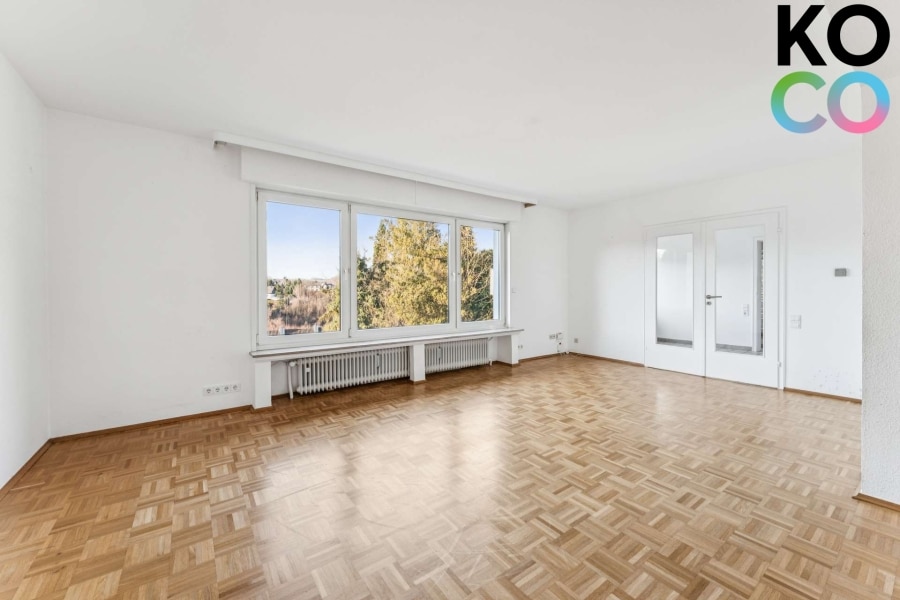 Wohnzimmer EG - Preisreduzierung! Freistehendes Zweifamilienhaus mit mehreren Nutzungsmöglichkeiten!