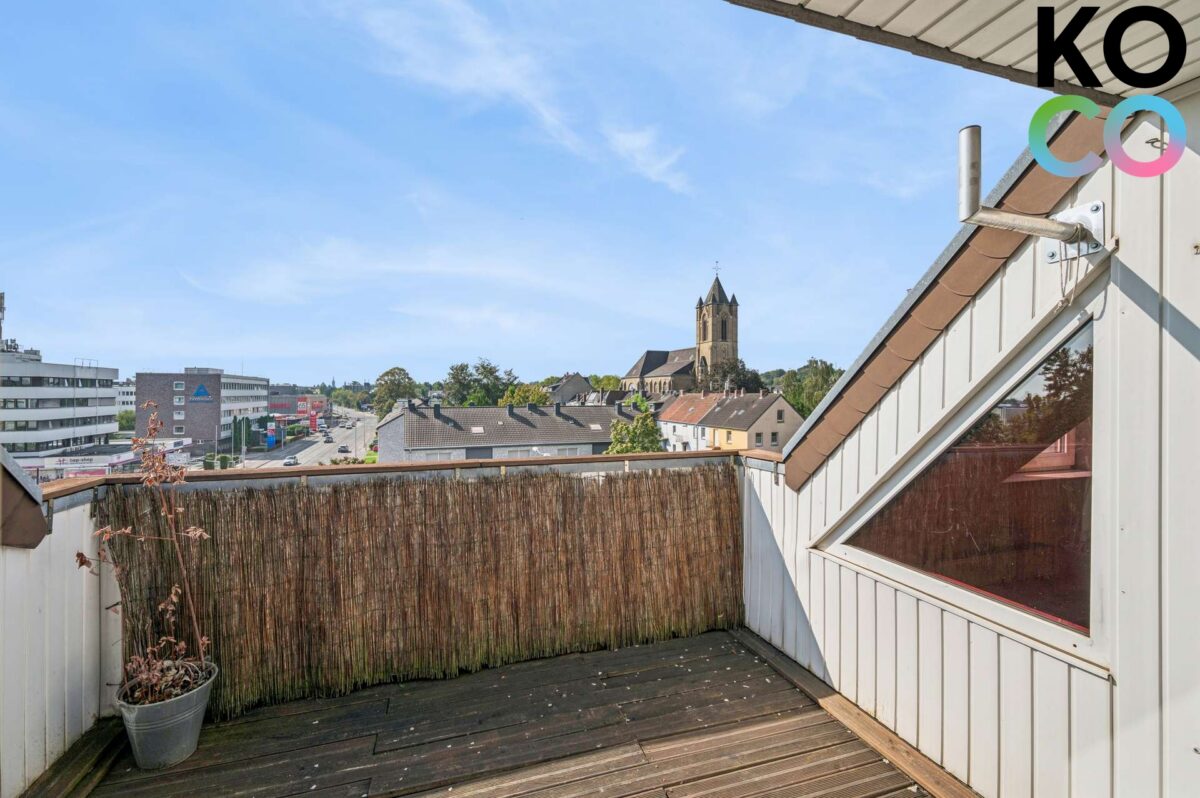 Sonnige Dachterrasse über den Dächern