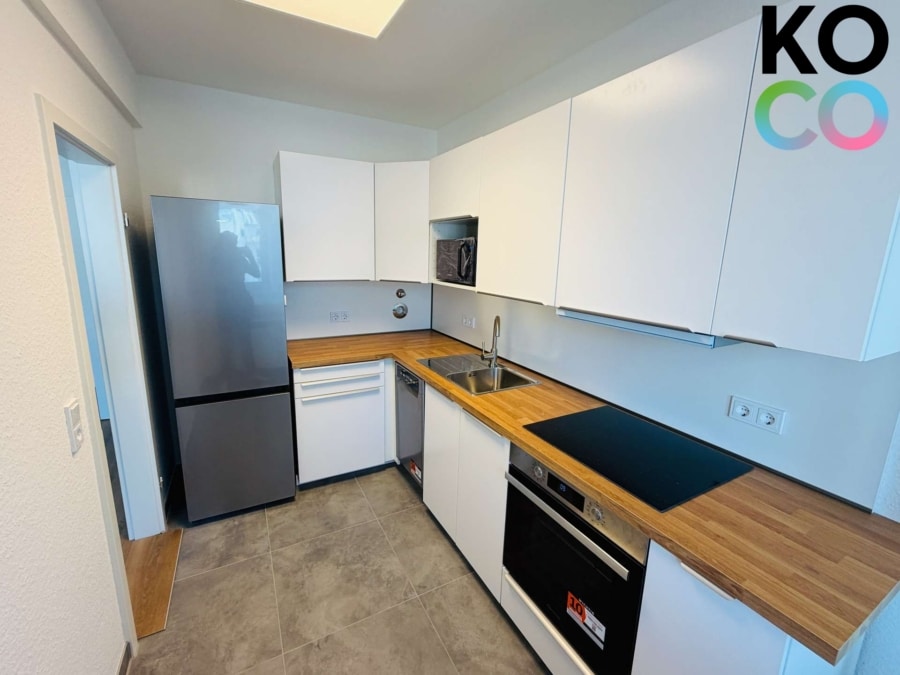 Küche - Kernsanierte 2-Zimmer-Wohnung in Unterbilk – Erstbezug