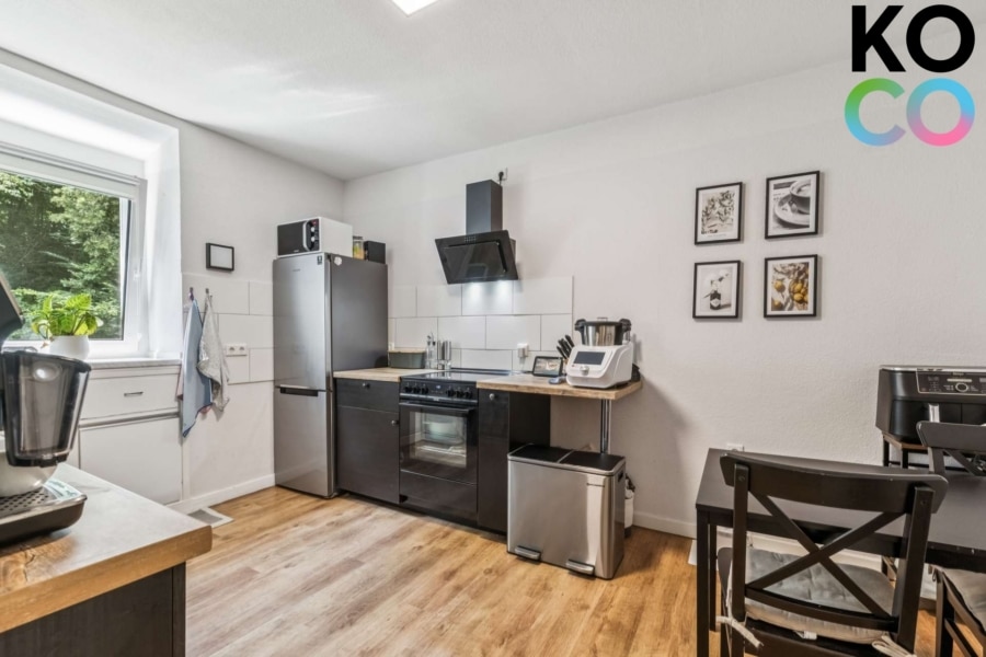 Küche - Modern wohnen mit Landhausflair – 3-Zimmer-Dachgeschosswohnung zum Wohlfühlen