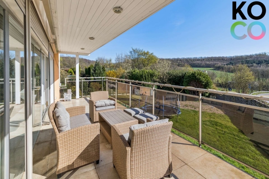 Terrasse - Großzügiges Einfamilienhaus mit Einliegerwohnung & Südgarten in Velbert-Flandersbach