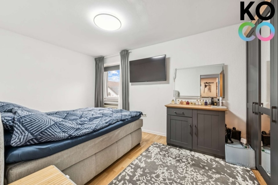 Schlafzimmer 2 - Charmante 3-Zimmer-Wohnung mit durchdachtem Grundriss in ruhiger Lage von Düsseldorf-Urdenbach