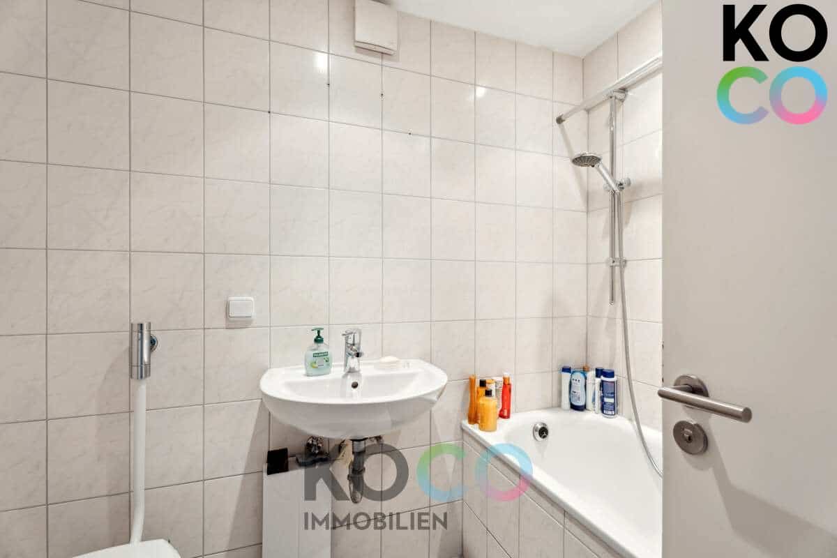 Wohnung 2 - Badezimmer